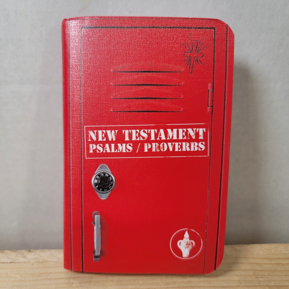 BOOK New Testament: Psalms Proverbs - Pocket Size for Teens